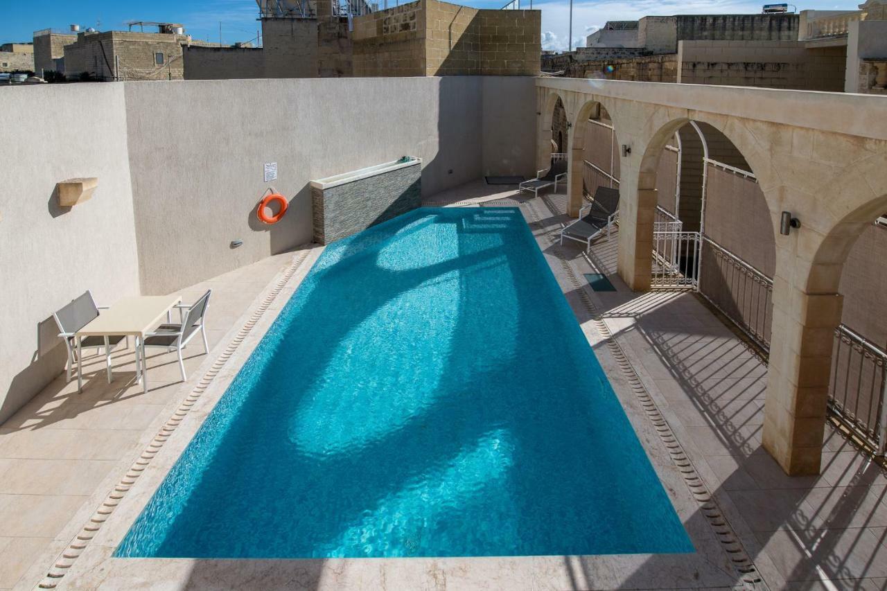 Zeppi'S Luxury Holiday Farmhouse With Private Pool Gharb  Exterior photo